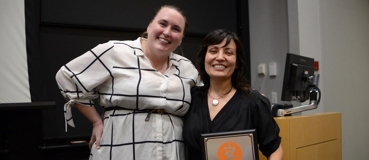 Amanda Patev V’ 25 SAVMA Vice President with Dr. Koranda Walsh winner of Zoetis Distinguished Veterinary Teacher Award Amanda Patev V’ 25 SAVMA Vice President with Dr. Koranda Walsh winner of Zoetis Distinguished Veterinary Teacher Award