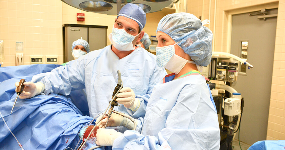 Dr. David Levine performs arthroscopic surgery 